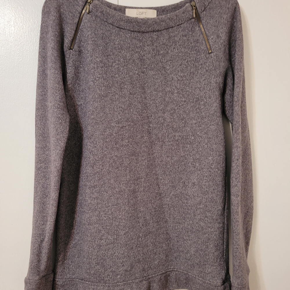 LOFT Women's Gray Sweater With Zipper Details.